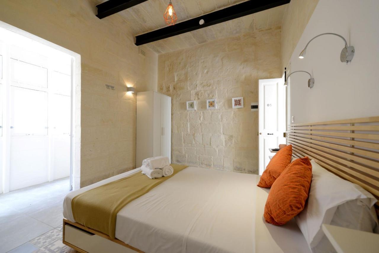 Private Rooms With Bathroom In La Valeta Exterior foto