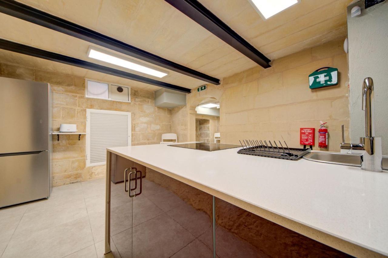 Private Rooms With Bathroom In La Valeta Exterior foto