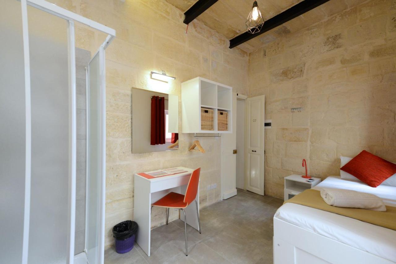 Private Rooms With Bathroom In La Valeta Exterior foto